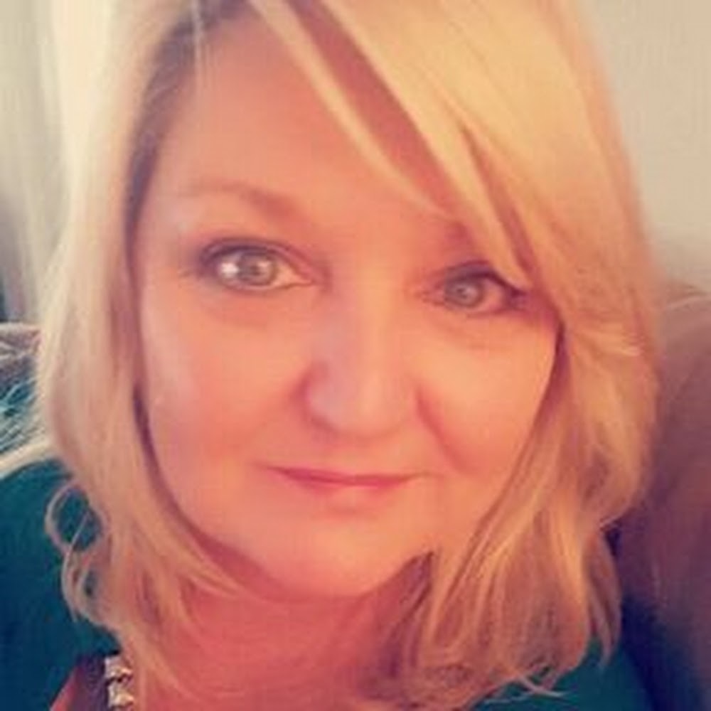 Meet your Posher, Carmen